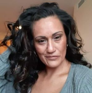 Meet your Posher, Cristal